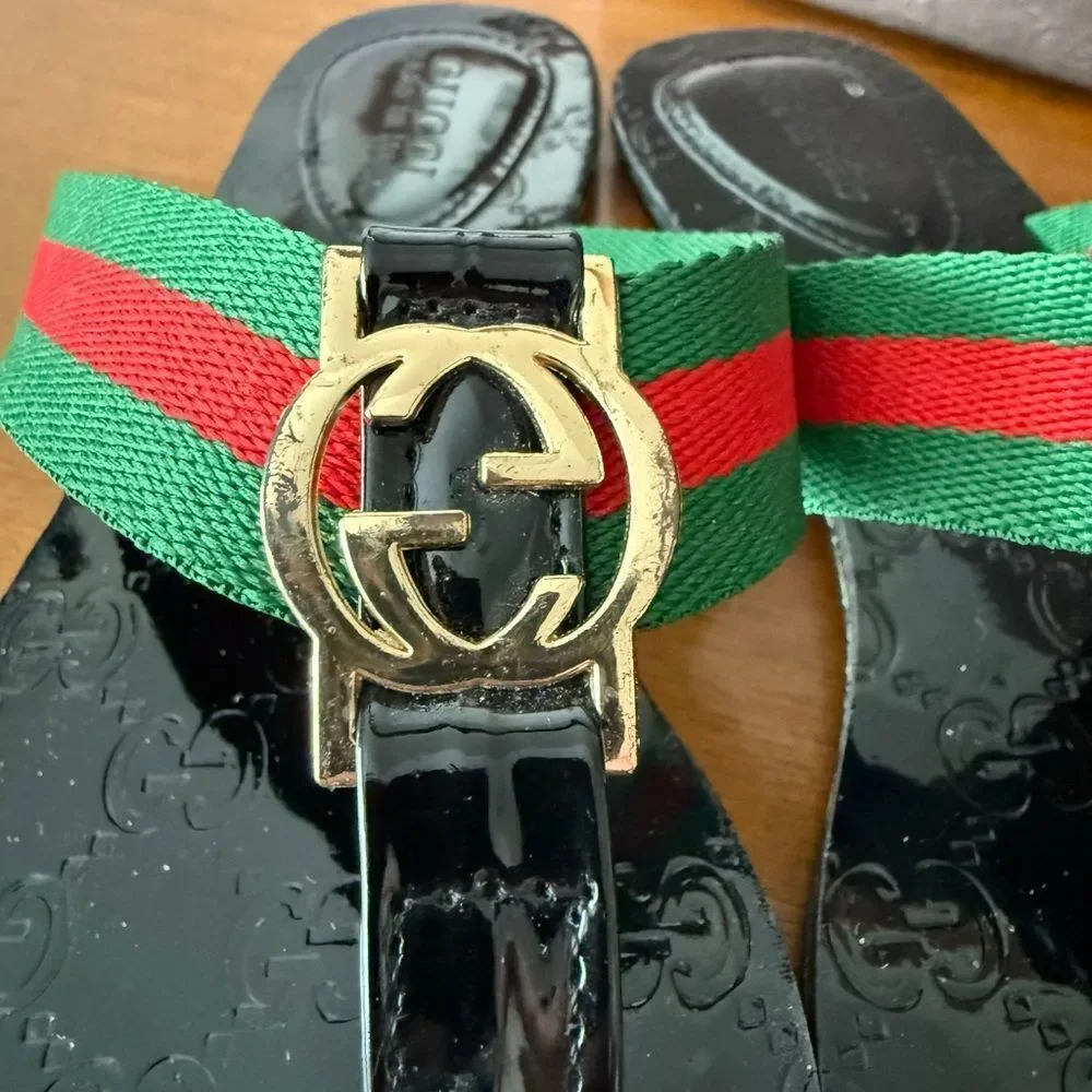 Gucci Double g leather sandals